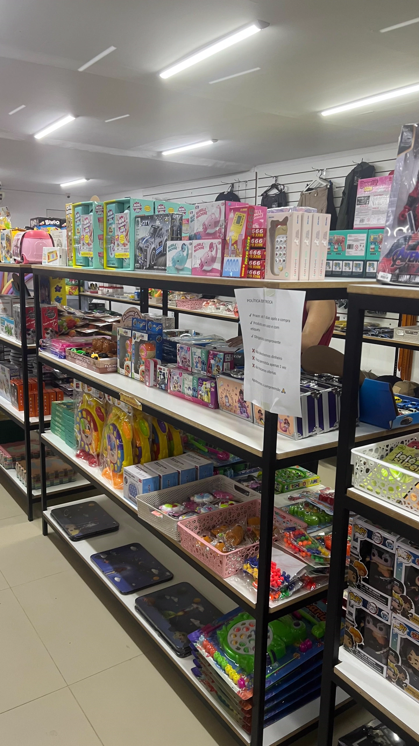 Interior da loja Metaorizon Variedades no Eusébio, foto 7